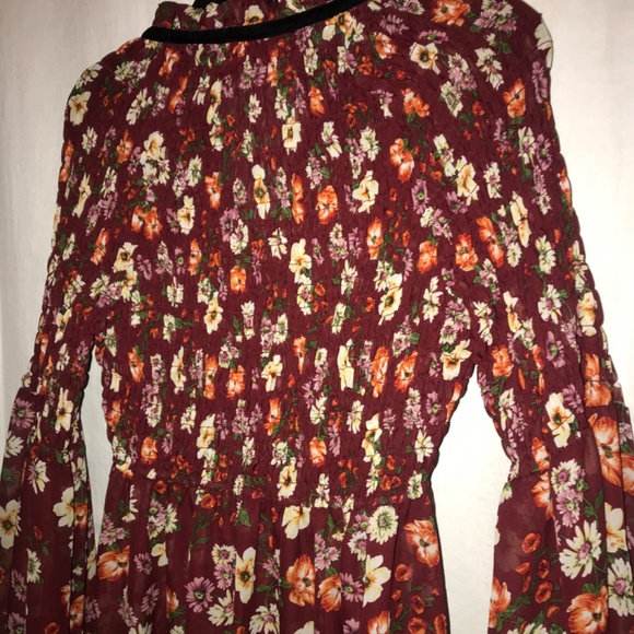 Ups & Downs Floral Blouse - L red - Picture 6 of 6